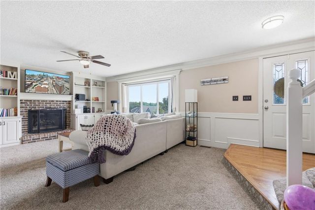 11500 W 116th Street, Overland Park, KS 66210