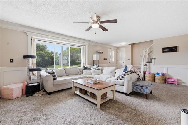11500 W 116th Street, Overland Park, KS 66210