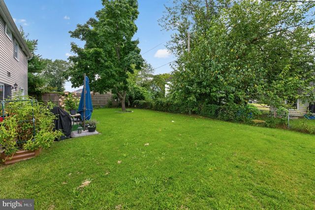 24 PEACHFIELD LN, Willingboro, NJ 08046
