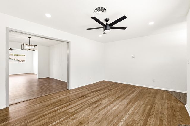 4419 Bikini, San Antonio, TX 78218