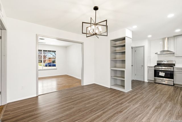 4419 Bikini, San Antonio, TX 78218