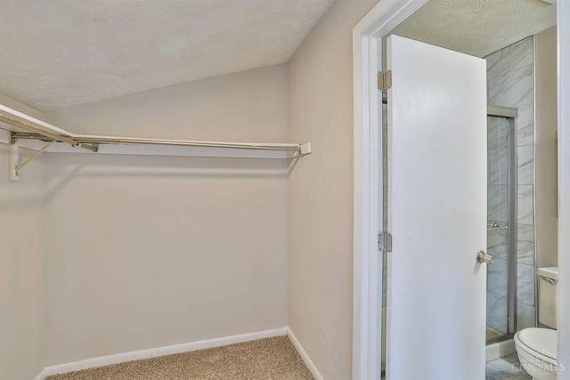 10 Woodside Court, Springdale, OH 45246