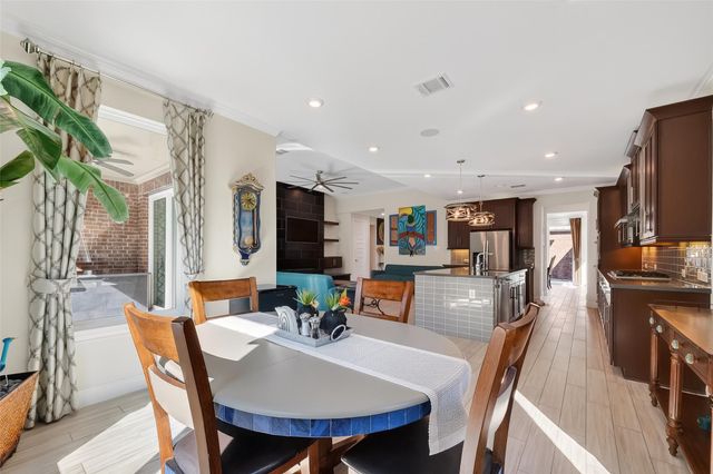 51 Scepter Ridge, Sugar Land, TX 77498