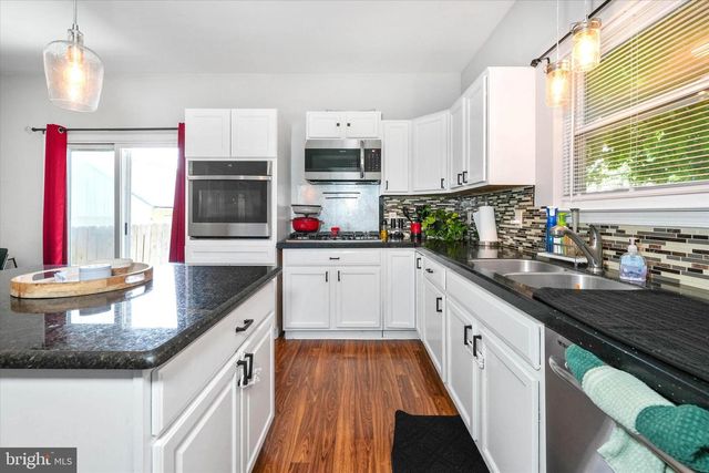 29 W LAKE ST, Middletown, DE 19709