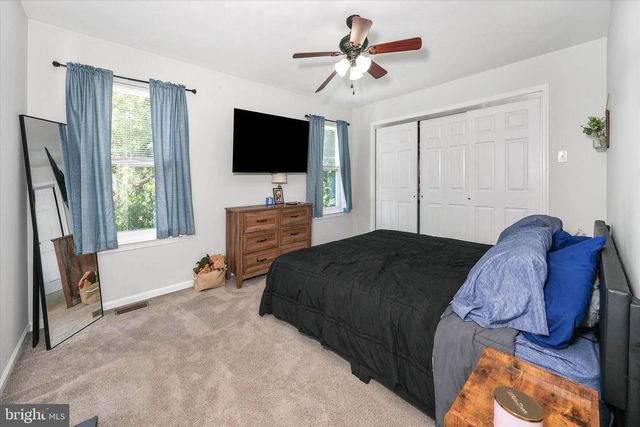 29 W LAKE ST, Middletown, DE 19709