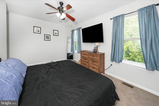 29 W LAKE ST, Middletown, DE 19709