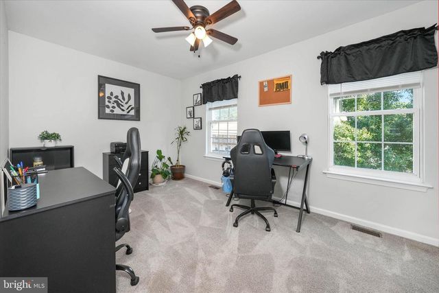 29 W LAKE ST, Middletown, DE 19709
