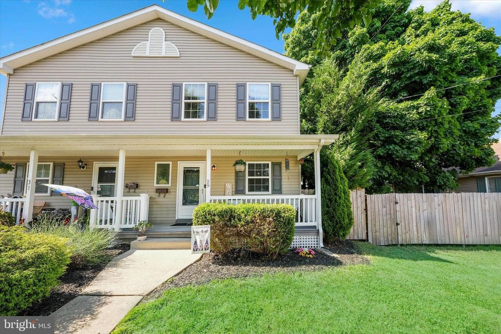 29 W LAKE ST, Middletown, DE 19709