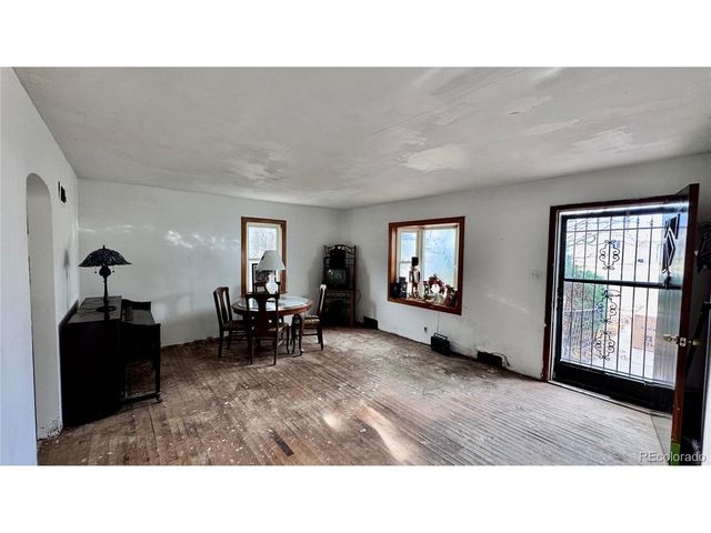 550 Bent Ave, Akron, CO 80720