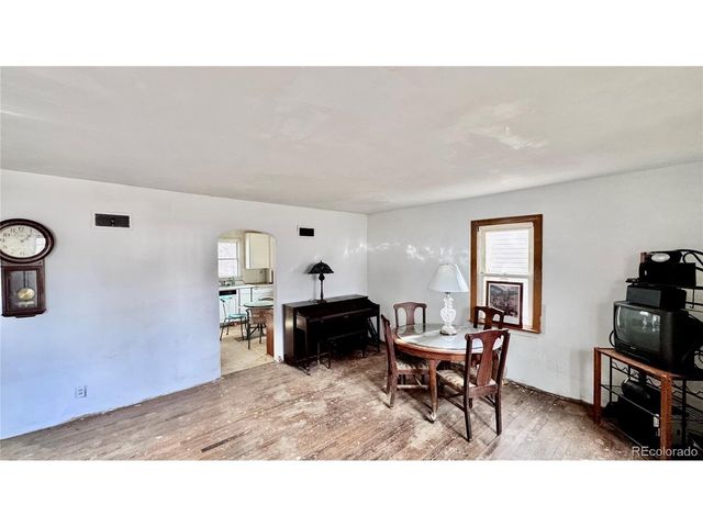 550 Bent Ave, Akron, CO 80720