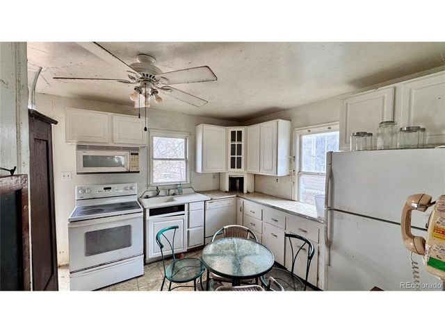 550 Bent Ave, Akron, CO 80720