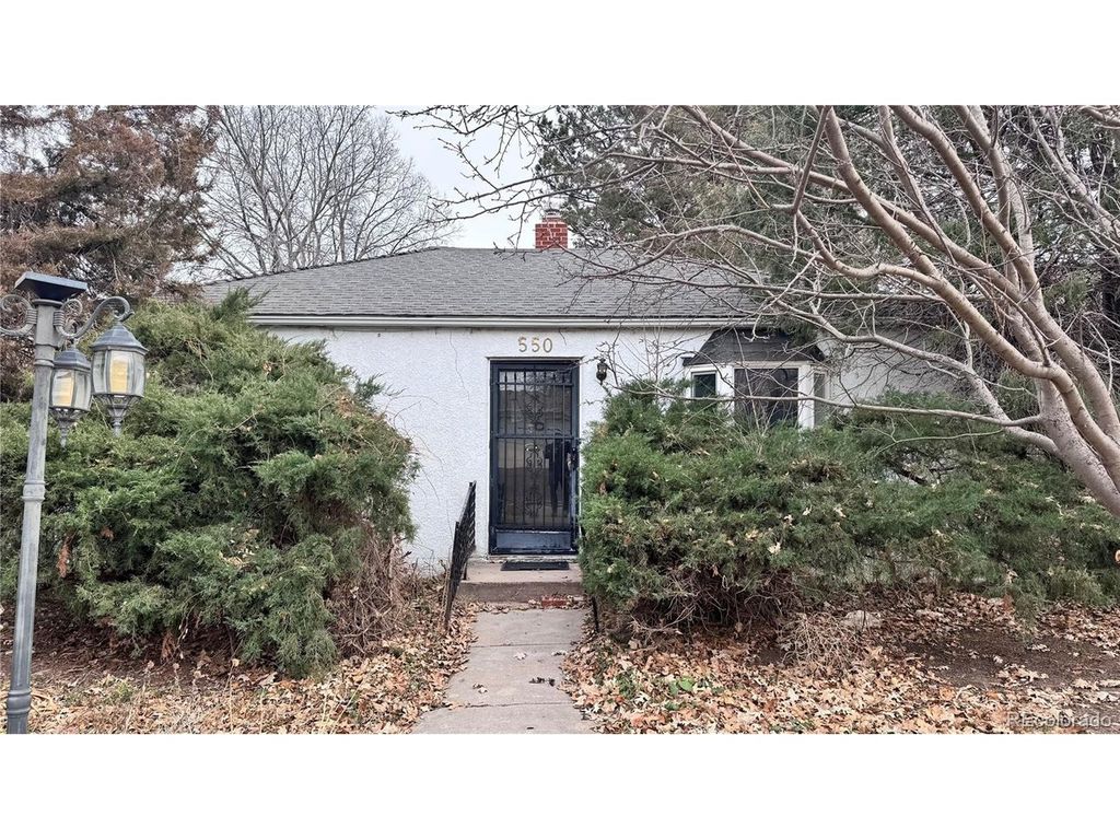 550 Bent Ave, Akron, CO 80720