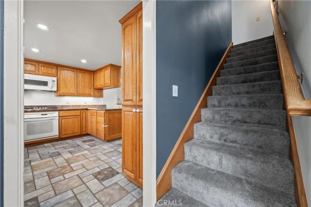 3080 W Glen Holly Drive, Anaheim, CA 92804