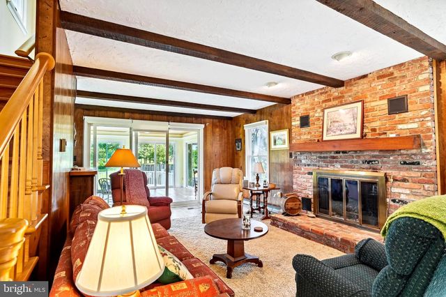 4475 MUDDY CREEK RD, Harwood, MD 20776