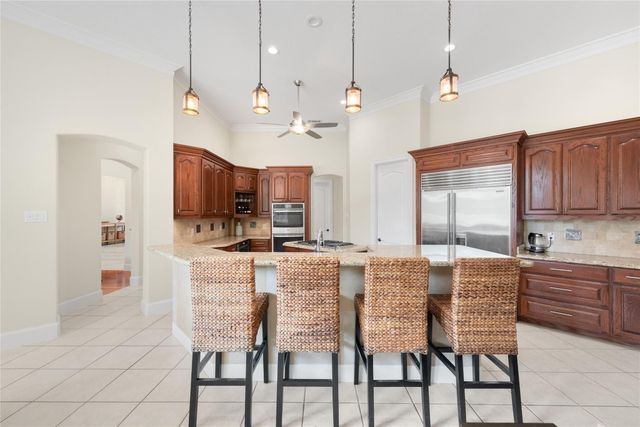 6204 Toscana Circle, Fort Worth, TX 76140