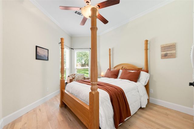 6204 Toscana Circle, Fort Worth, TX 76140