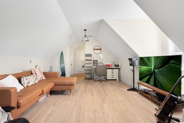 6204 Toscana Circle, Fort Worth, TX 76140