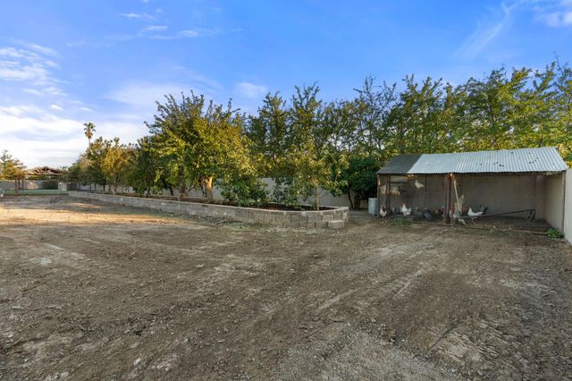 14125 Ward Ave, Patterson, CA 95363