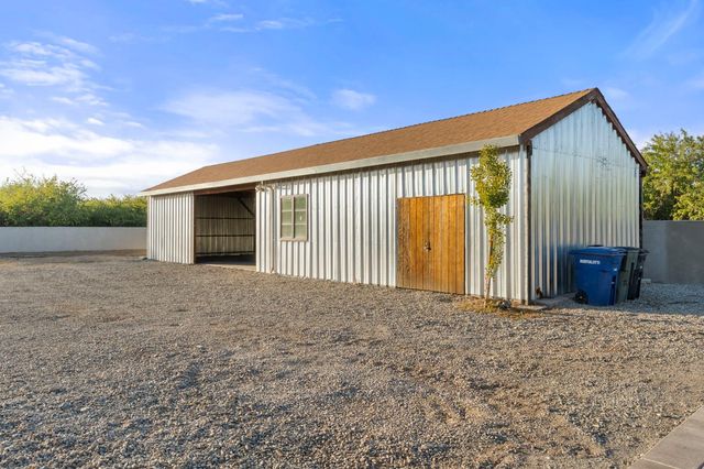 14125 Ward Ave, Patterson, CA 95363