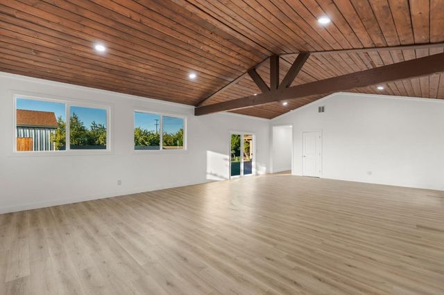 14125 Ward Ave, Patterson, CA 95363