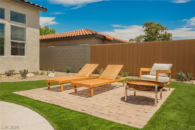 9369 Thunder Basin Avenue, Las Vegas, NV 89149