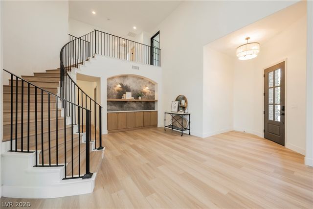 9369 Thunder Basin Avenue, Las Vegas, NV 89149
