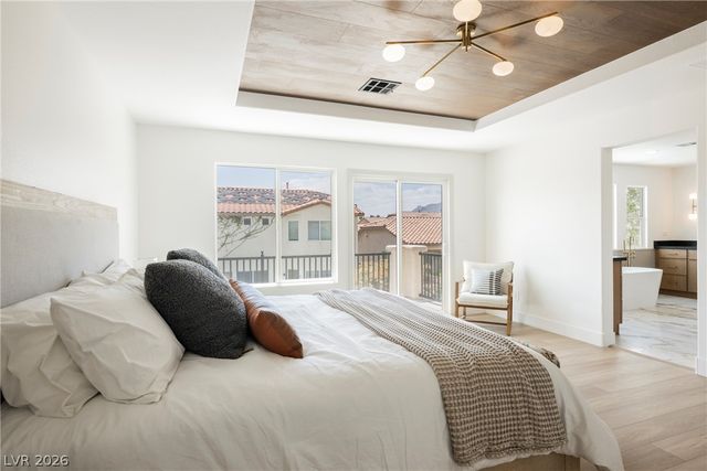 9369 Thunder Basin Avenue, Las Vegas, NV 89149