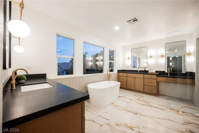 9369 Thunder Basin Avenue, Las Vegas, NV 89149