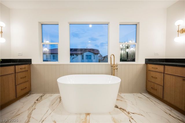 9369 Thunder Basin Avenue, Las Vegas, NV 89149