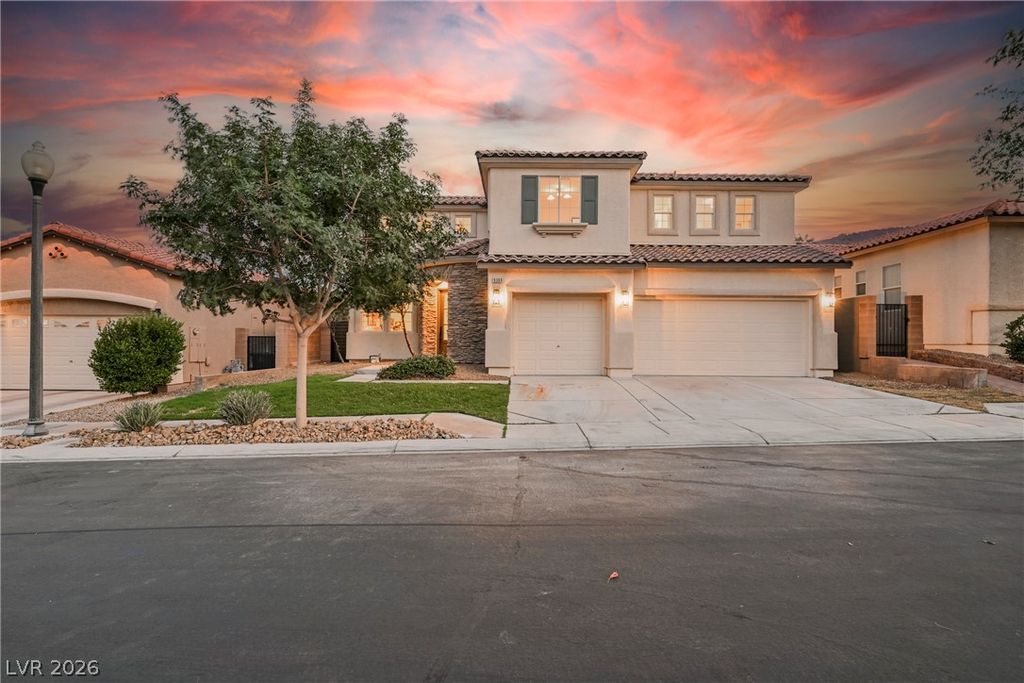 9369 Thunder Basin Avenue, Las Vegas, NV 89149