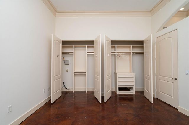 5801 Winsome Lane 303, Houston, TX 77057