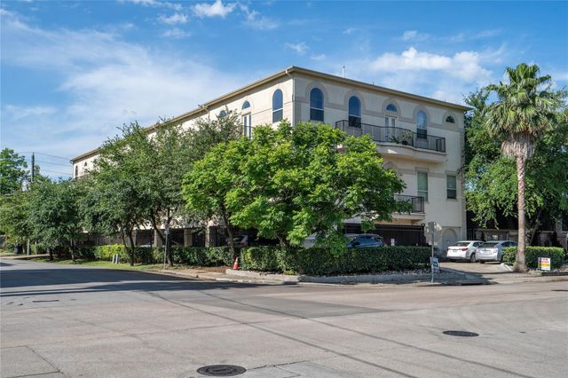 5801 Winsome Lane 303, Houston, TX 77057