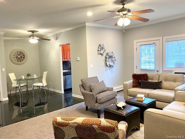 582 New Highway 7-1A, Hauppauge, NY 11788