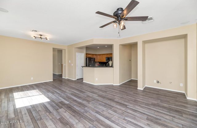 39512 N PRAIRIE Lane, Anthem, AZ 85086