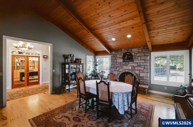 29700 SW Mountain Rd, West Linn, OR 97068