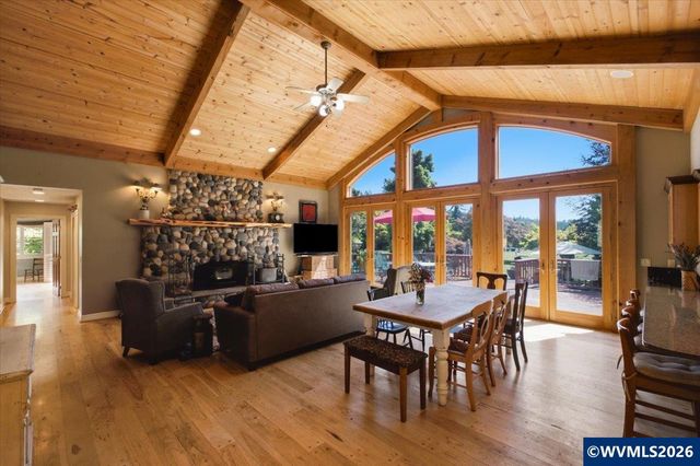 29700 SW Mountain Rd, West Linn, OR 97068