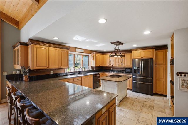 29700 SW Mountain Rd, West Linn, OR 97068