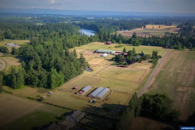 29700 SW Mountain Rd, West Linn, OR 97068
