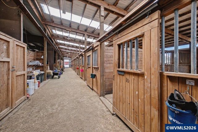 29700 SW Mountain Rd, West Linn, OR 97068