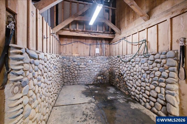 29700 SW Mountain Rd, West Linn, OR 97068