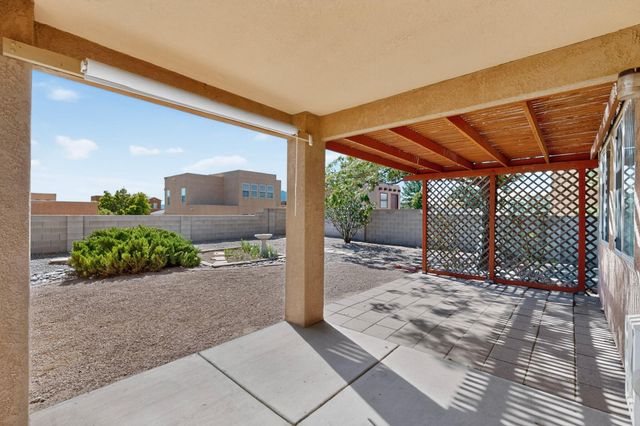 6113 Wildflower Pass NE, Rio Rancho, NM 87144