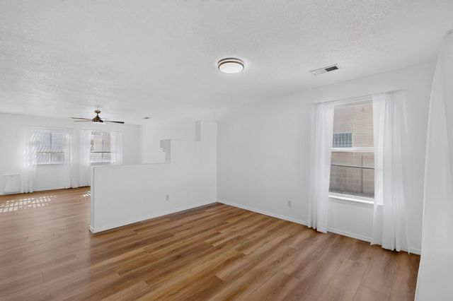 6113 Wildflower Pass NE, Rio Rancho, NM 87144