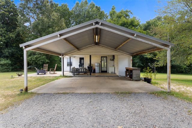 11932 Wisteria, Ore City, TX 75683