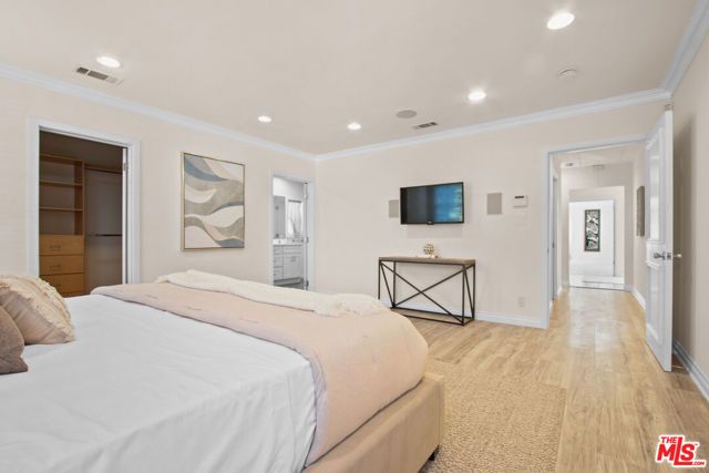 9509 Cresta Drive, Los Angeles, CA 90035
