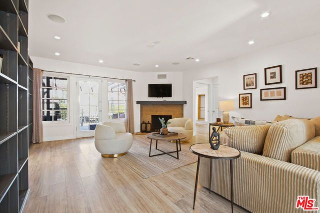 9509 Cresta Drive, Los Angeles, CA 90035