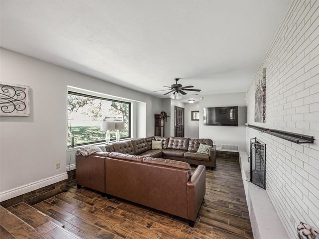 62 Sanders Road, Whitesboro, TX 76273