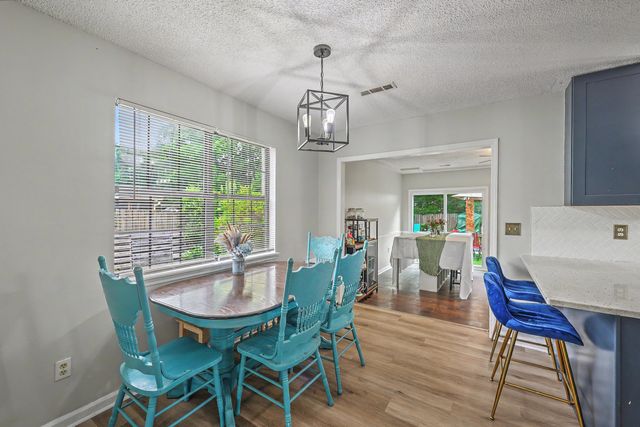 101 Glebe Road, Summerville, SC 29485