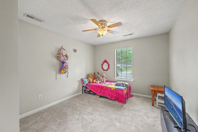 101 Glebe Road, Summerville, SC 29485
