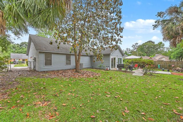 101 Glebe Road, Summerville, SC 29485