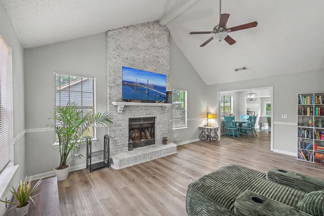 101 Glebe Road, Summerville, SC 29485